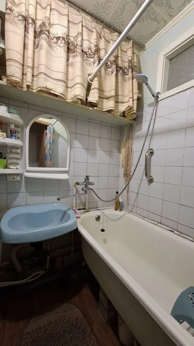 Продам 3х кімнатну кв.  Васеля Сергієнка
