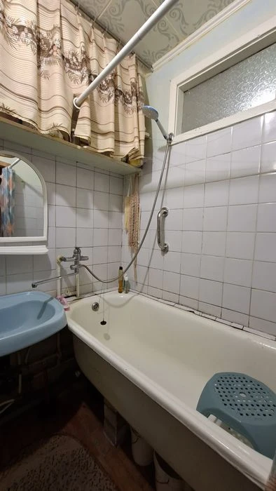 Продам 3х кімнатну кв.  Васеля Сергієнка