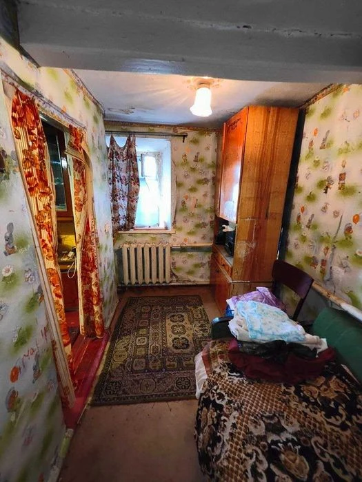 FOR SALE house on Khlibnaya Street