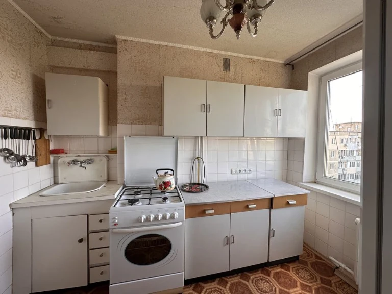 For sale 3k sq m, Slobozhansky Avenue 21