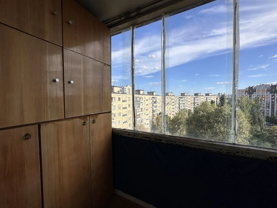 Продам 3к квартиру, проспект Слобожанский 21