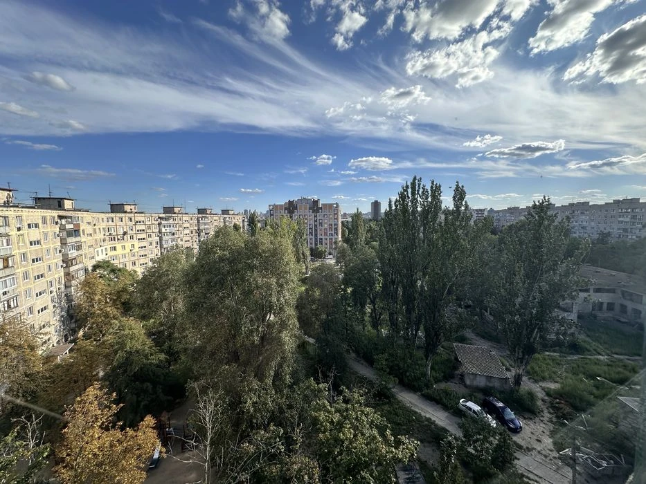 Продам 3к квартиру, проспект Слобожанский 21