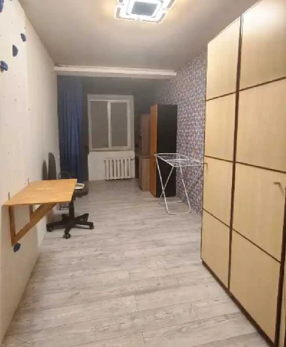3-комнатная квартира с кап ремонтом и кухней 20 м на НАУКИ (7