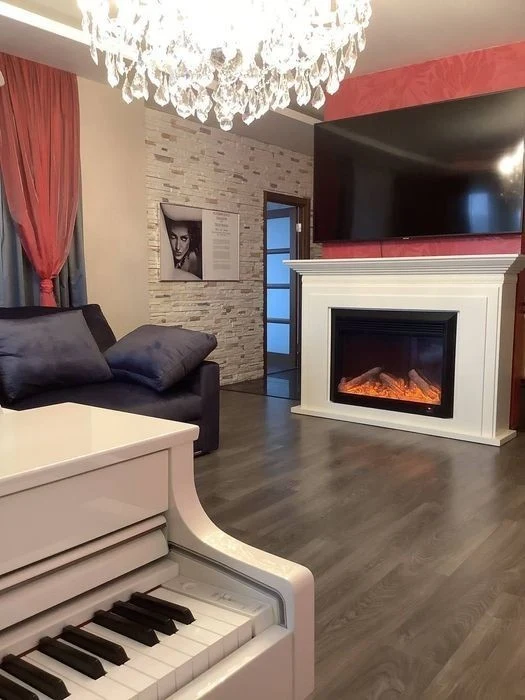 Luxurious apartment with a view in a modern building, Saperno-Slobods