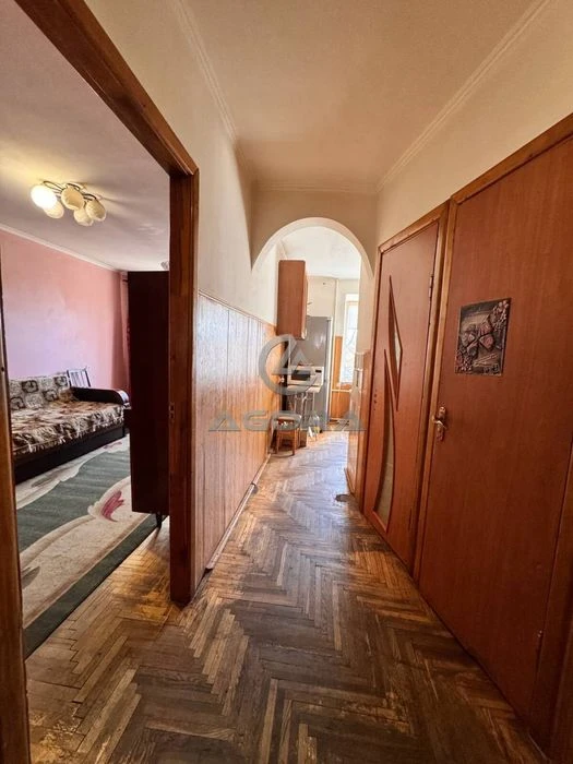 **Продается трехкомнатная квартира на ул. Мельничная**