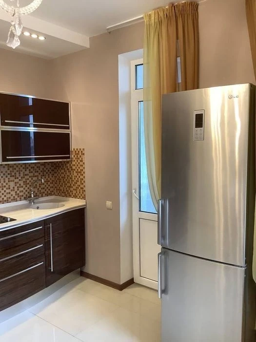 Luxurious apartment with a view in a modern building, Saperno-Slobods