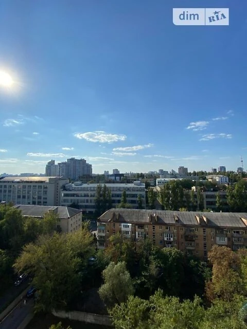 For sale 1-room apartment 50 sq. m. on Kazarmena St. 6G • ID 346973