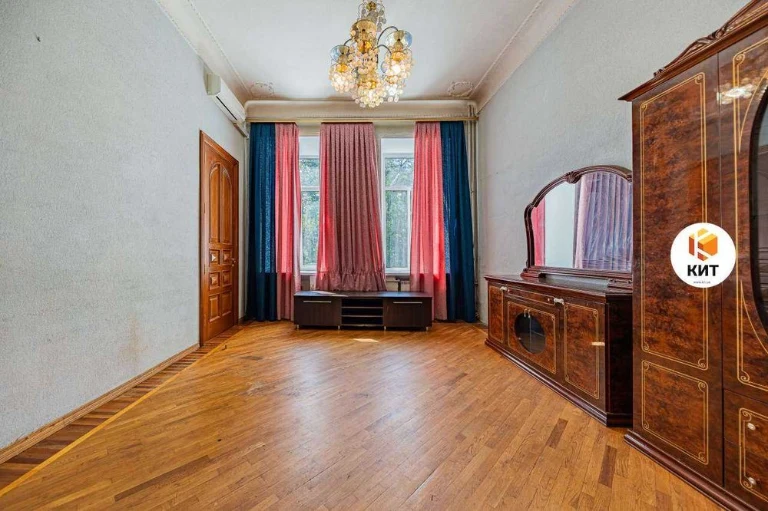 2 rooms, 61 sq. m., Center (Kulikovskiy descent 14, metro station Architect Beketo)