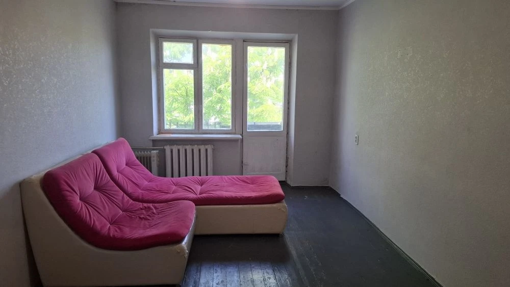 Продаж 1к квартири, вул.К.Мамая,  район 12 кварталу!