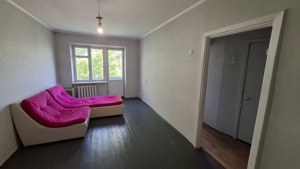 Продаж 1к квартири, вул.К.Мамая,  район 12 кварталу!