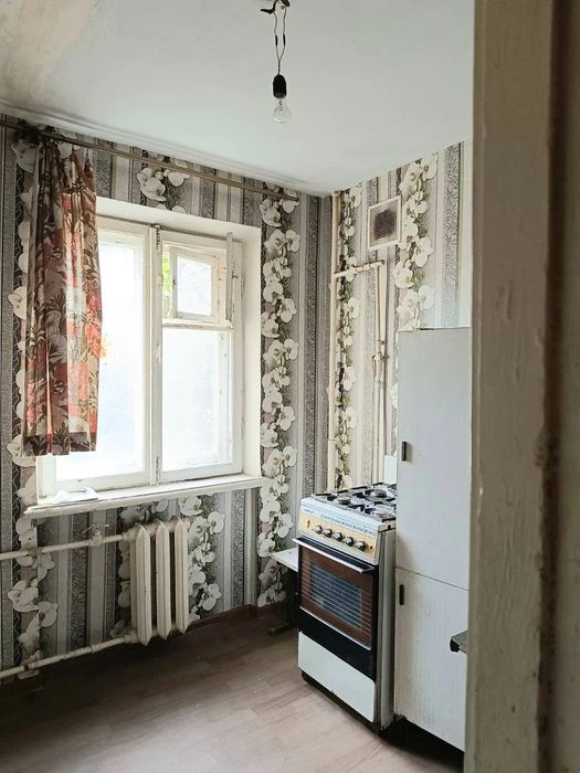 I will sell a 1-room apartment, Voznesenovsky district, sq. Festival