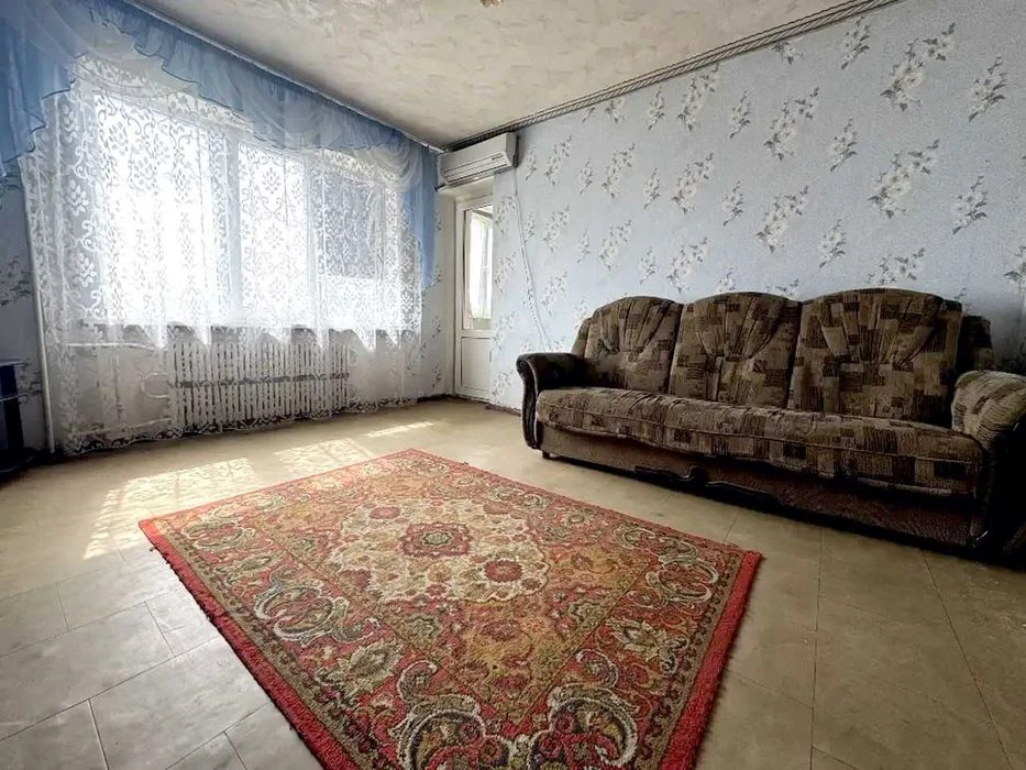 Продам 2-комнатную квартиру (чешка 50м2), ул. Калиновая