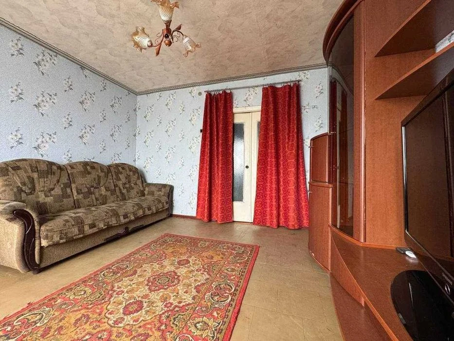 Продам 2-комнатную квартиру (чешка 50м2), ул. Калиновая