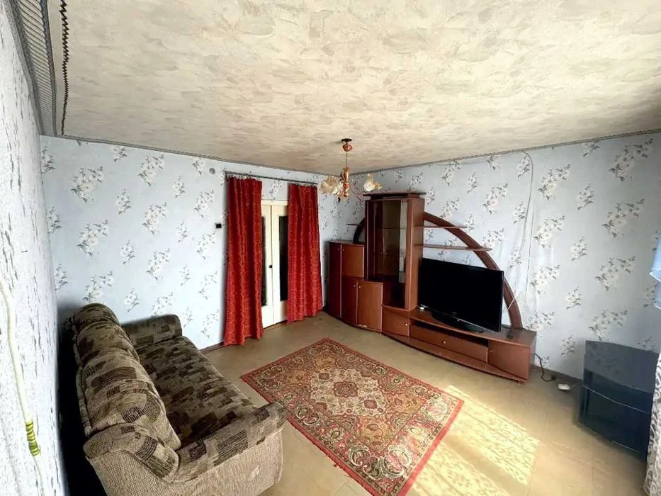Продам 2-комнатную квартиру (чешка 50м2), ул. Калиновая