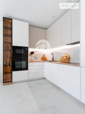 Продажа 2к квартиры 60 кв. м по ул. Михаила Максимовича 24 •