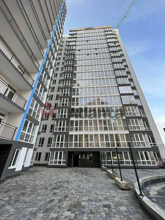 Квартира-студия в новом ЖК "Акварель 3" в центре по ул. пей