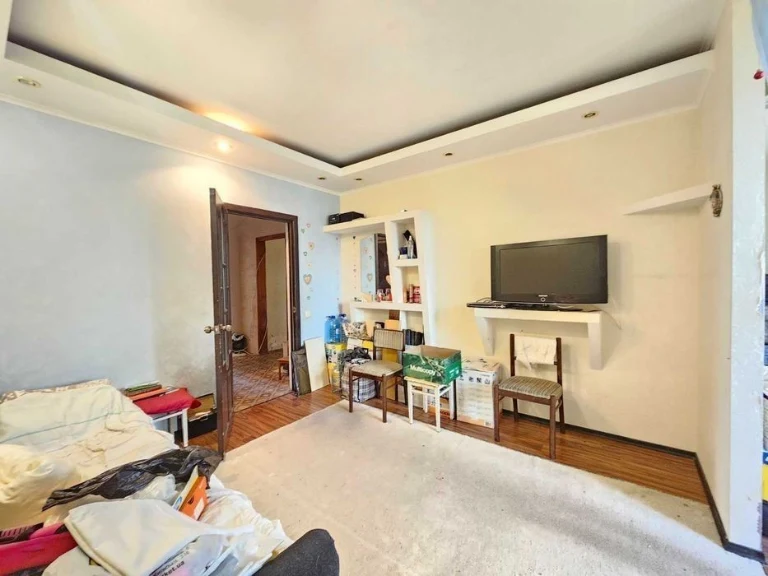 WITHOUT % Spacious apartment for sale in Obolon! Metro 5 minutes walk