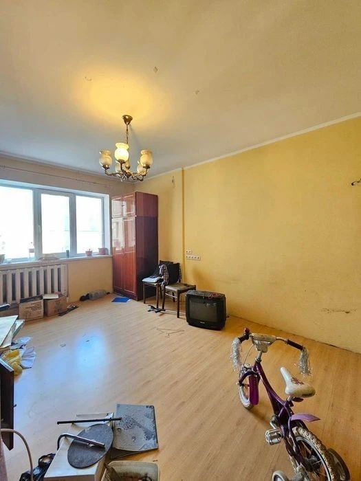 WITHOUT % Spacious apartment for sale in Obolon! Metro 5 minutes walk