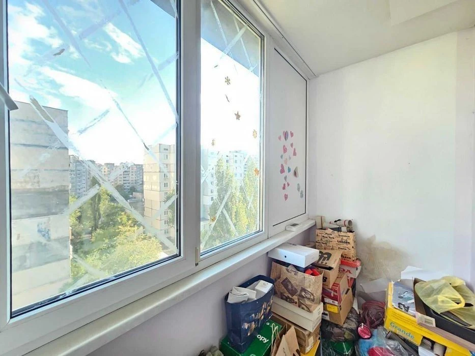 WITHOUT % Spacious apartment for sale in Obolon! Metro 5 minutes walk