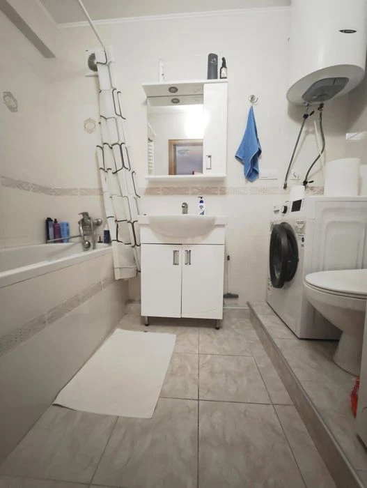 2-room apartment for sale in Lviv on Trakt Hlynyanskyi Street