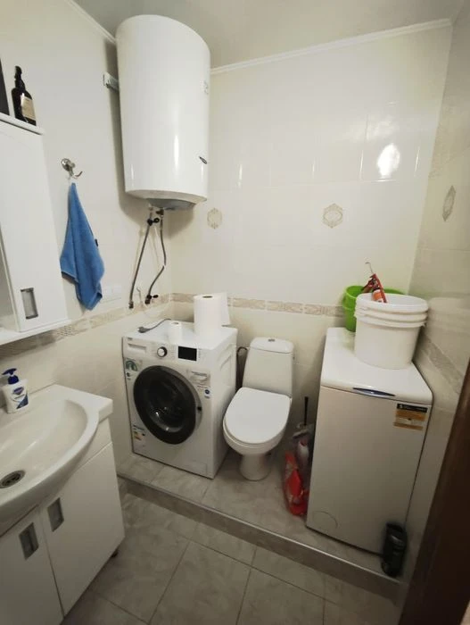 2-room apartment for sale in Lviv on Trakt Hlynyanskyi Street
