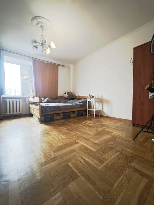 2-room apartment for sale in Lviv on Trakt Hlynyanskyi Street