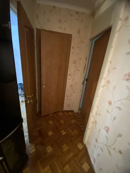 Черемушки/Филатова/ Космонавтов, продам 3-х комнатную кварти