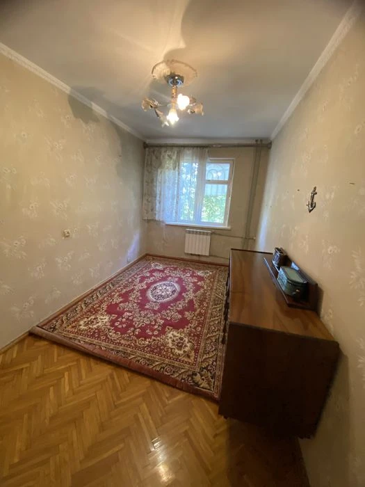 Черемушки/Филатова/ Космонавтов, продам 3-х комнатную кварти