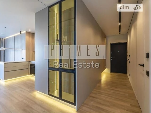 Sale of 2-room apartment 70.5 sq. m. on Uzhgorodskyi Avenue 4/1 • ID
