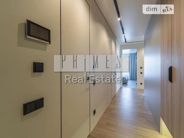 Sale of 2-room apartment 70.5 sq. m. on Uzhgorodskyi Avenue 4/1 • ID