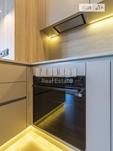 Sale of 2-room apartment 70.5 sq. m. on Uzhgorodskyi Avenue 4/1 • ID