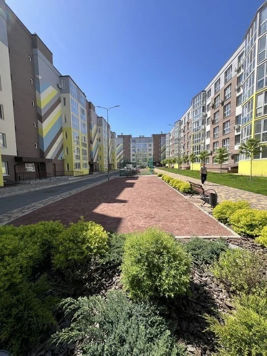 2-room apartment. Residential complex Welcome Home on Stetsenka. Lavina Mall shopping center.