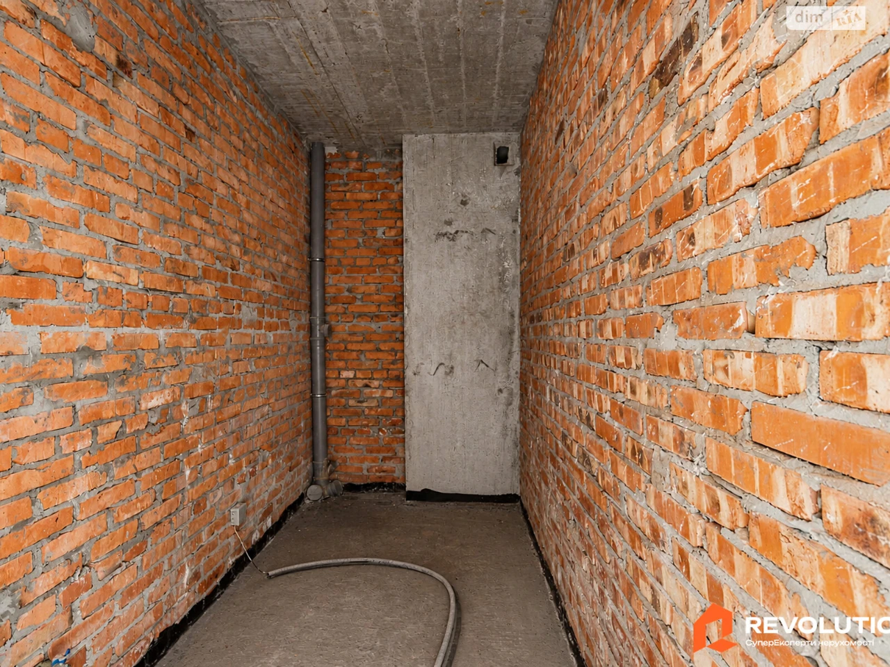 Apartment for sale in Saperne Pole