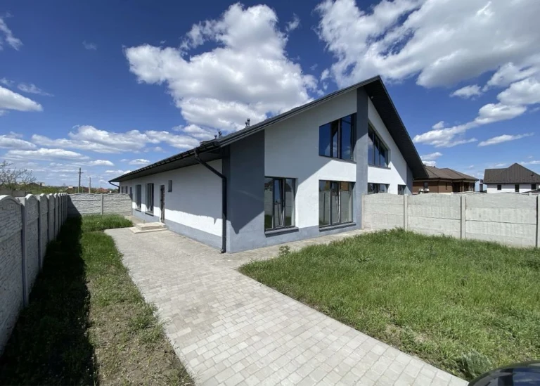 House, townhouse