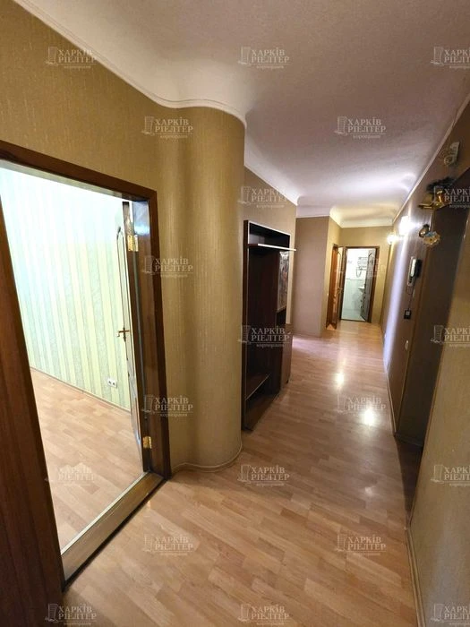 OS4 EX Selling a 3-room apartment in the new building Zhilstroy-2 Gag