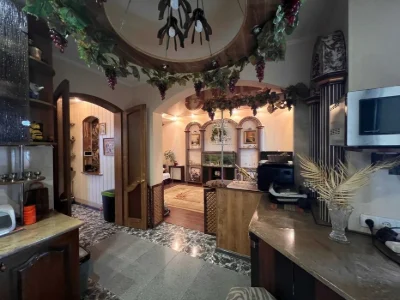 3-room apartment at 171 Poltavsky Shlyakh Street