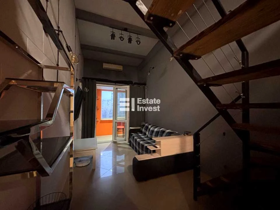 Apartment. Kharkiv, Heroiv Kharkova Ave. (Moskovskiy)