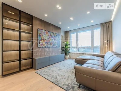 Продаж 2к квартири 77 кв. м на вул. Васильківська 1 • ID 346