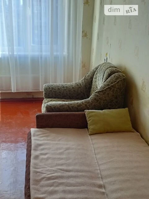 Room for sale 27 sq. m. on Azerbaycanska Street 8A • ID 3358