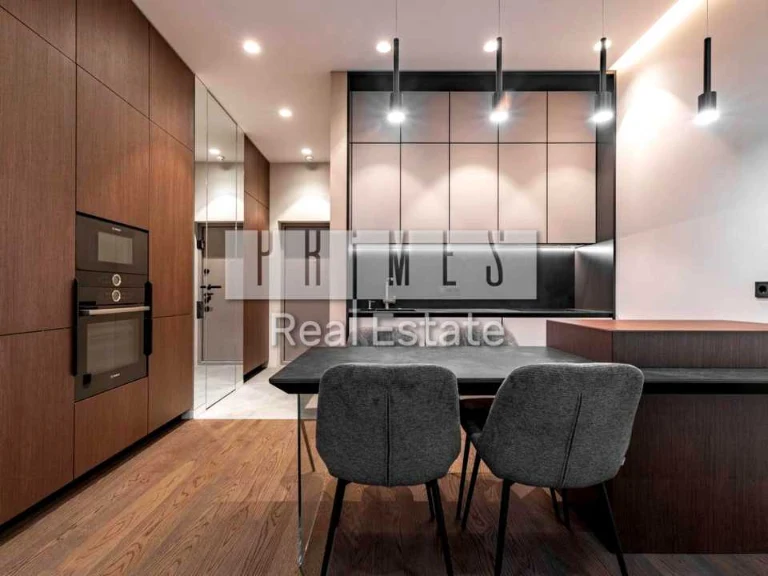 Apartment. Kyiv, Andriy Verkhoglyad St. (Mykhayla Dragomirova)