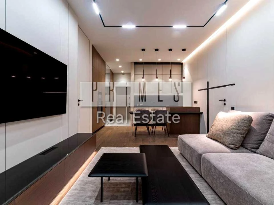 Apartment. Kyiv, Andriy Verkhoglyad St. (Mykhayla Dragomirova)