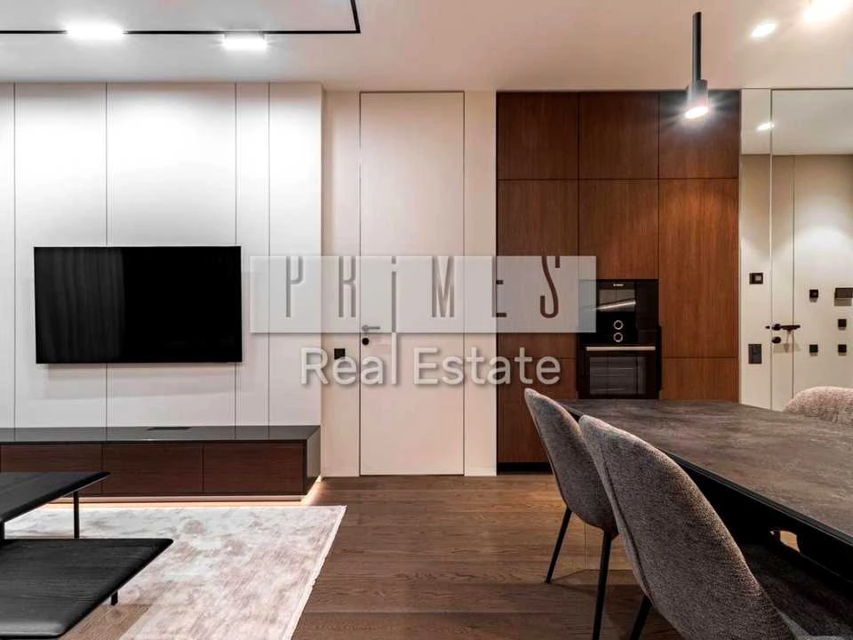 Apartment. Kyiv, Andriy Verkhoglyad St. (Mykhayla Dragomirova)