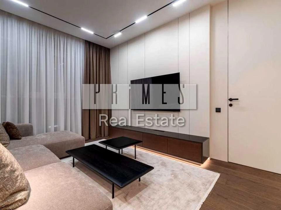 Apartment. Kyiv, Andriy Verkhoglyad St. (Mykhayla Dragomirova)