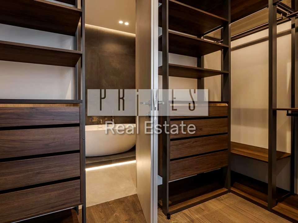 Apartment. Kyiv, Andriy Verkhoglyad St. (Mykhayla Dragomirova)