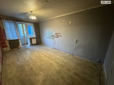 Продаж Квартира Проспект Поля