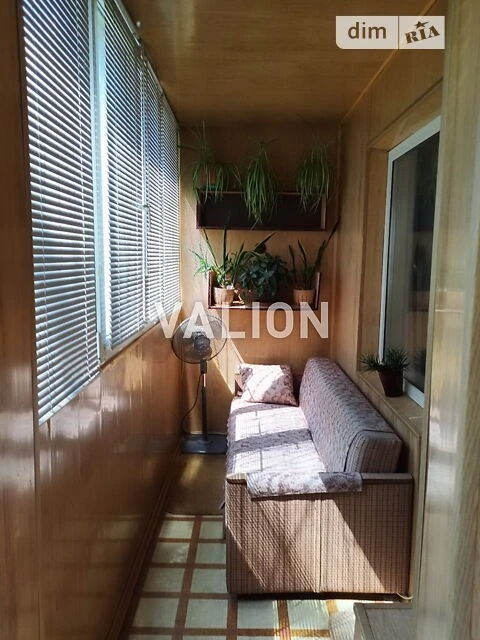 Sale of 2-room apartment 54.3 sq. m on Akademika Zabolotnogo St.