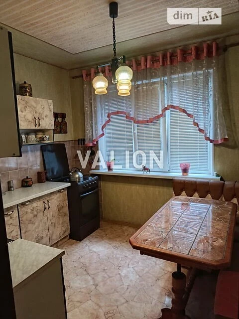 Sale of 2-room apartment 54.3 sq. m on Akademika Zabolotnogo St.