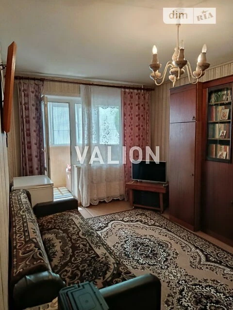 Sale of 2-room apartment 54.3 sq. m on Akademika Zabolotnogo St.