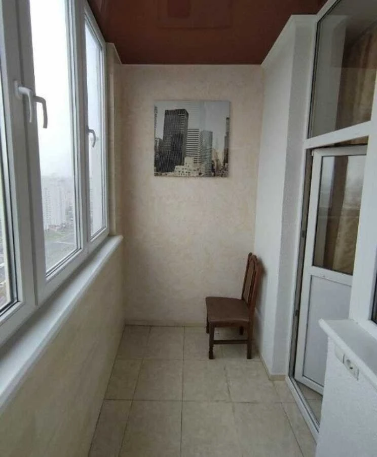 Продаж 2-кімнатної квартири 55 м², Миколи Закревського вул.,