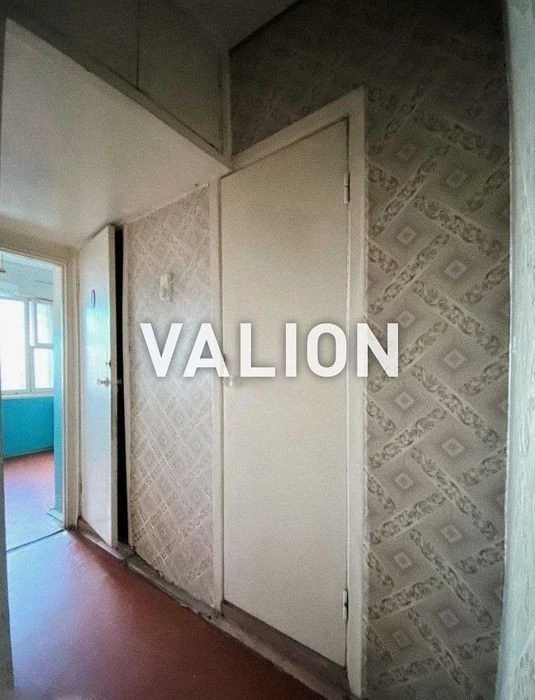 3-room apartment for sale, 4b, Makhova (Zholudeva) St., Sviato